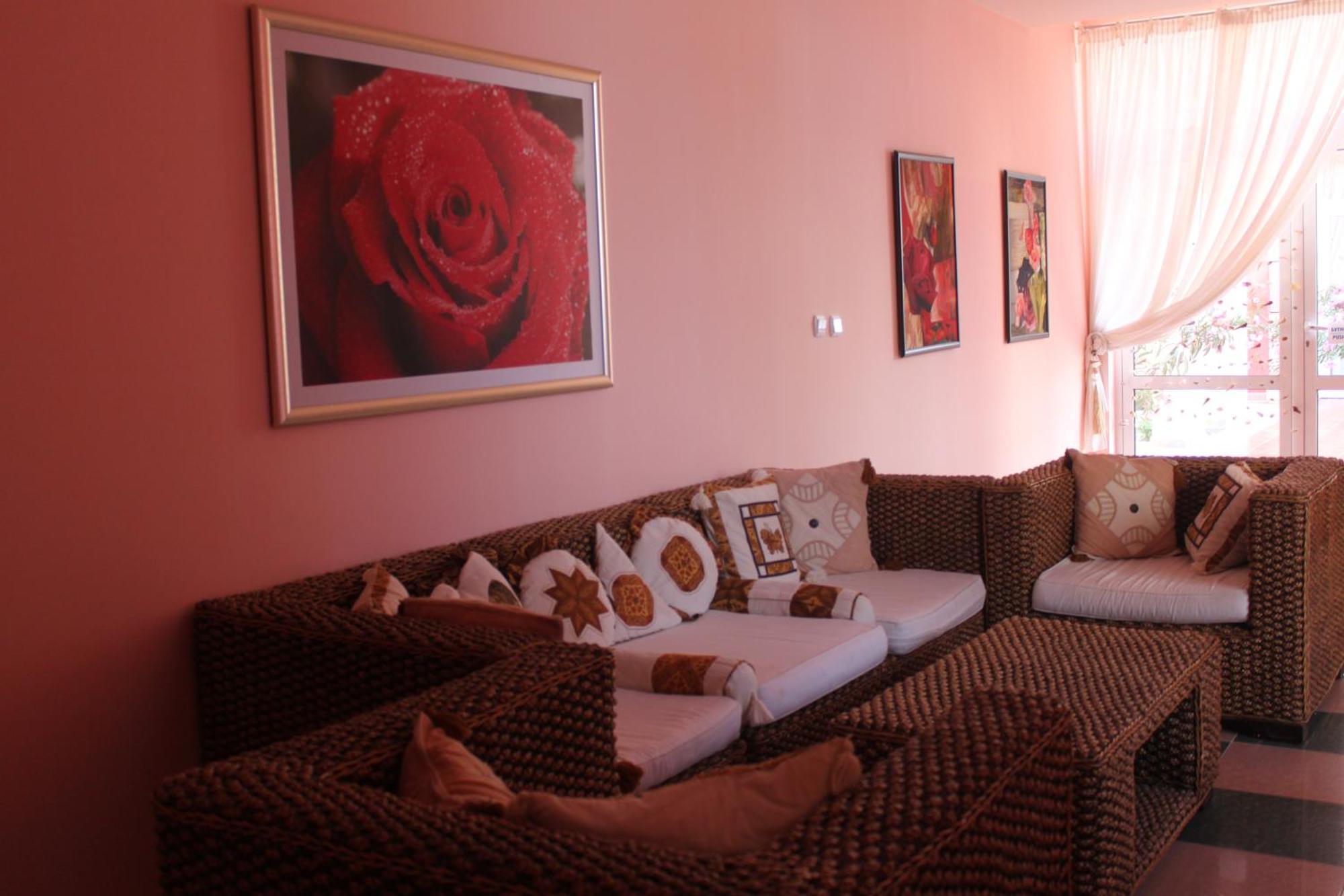 Rose Garden Omax Apartments Pantai Sunny Luaran gambar