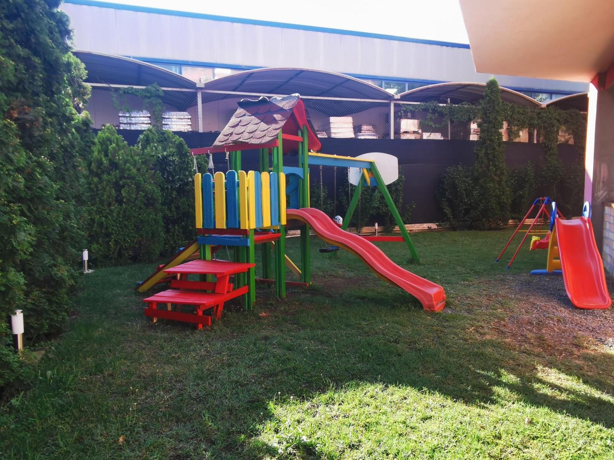 Rose Garden Omax Apartments Pantai Sunny Luaran gambar