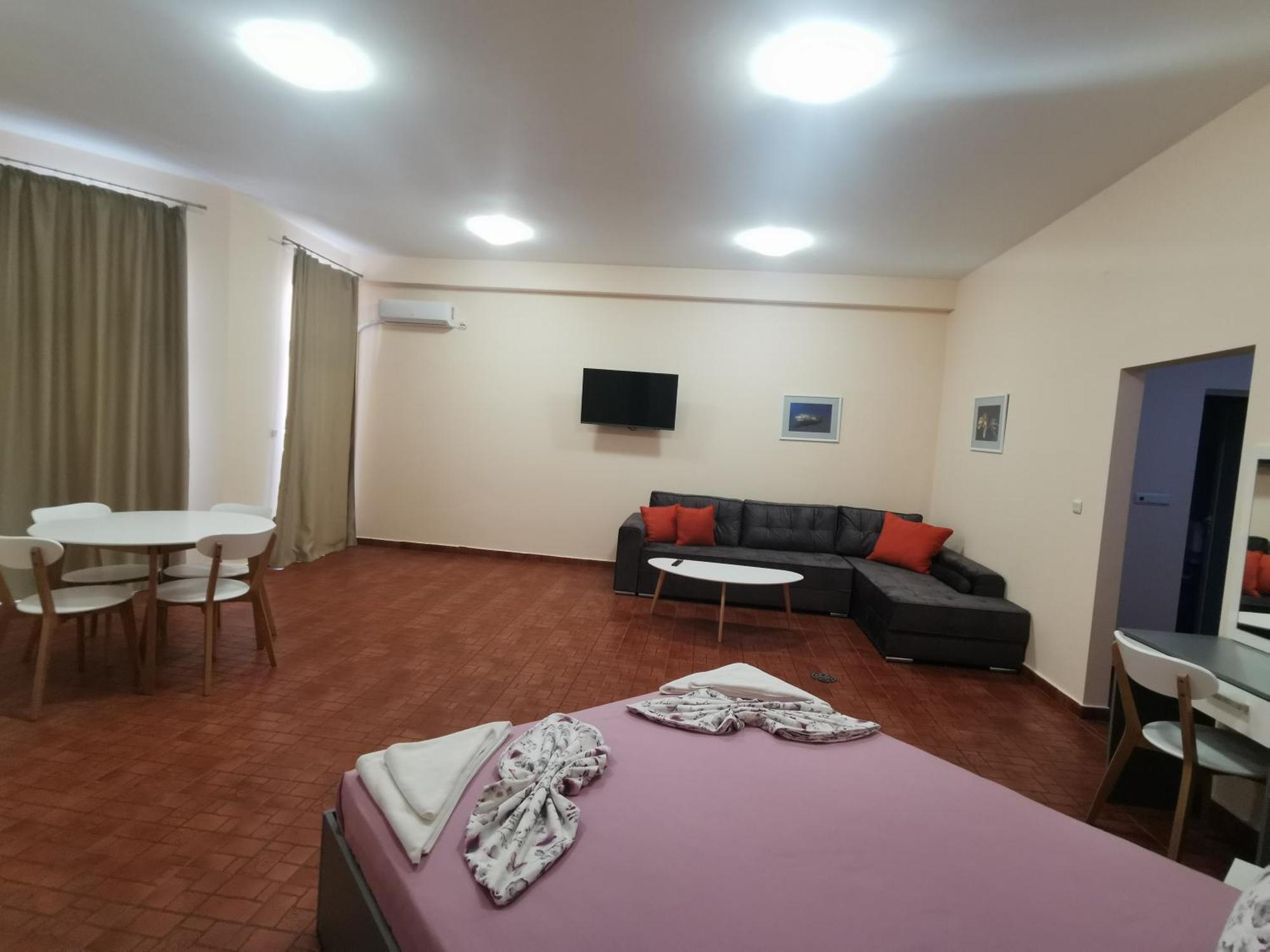 Rose Garden Omax Apartments Pantai Sunny Luaran gambar