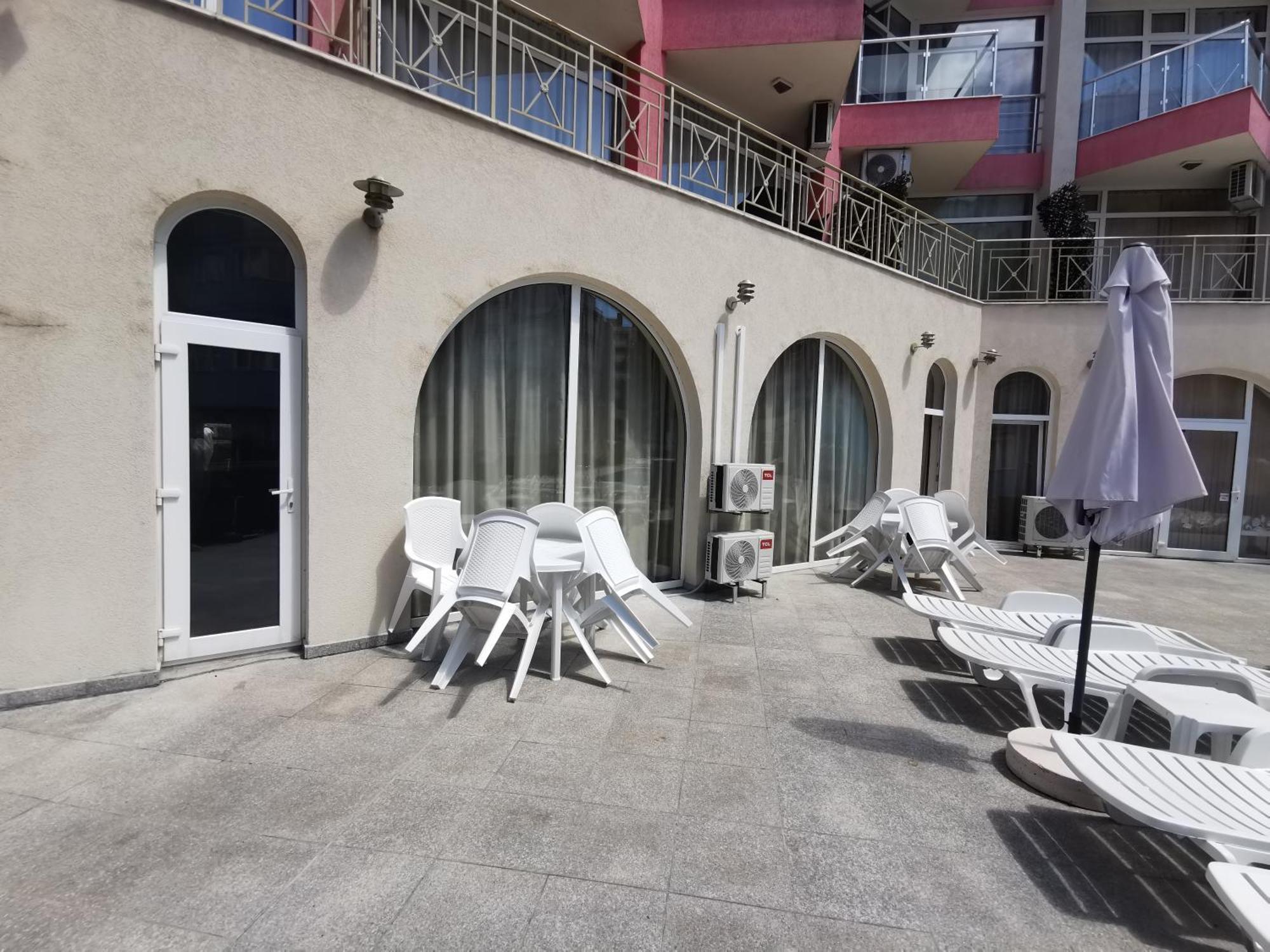 Rose Garden Omax Apartments Pantai Sunny Luaran gambar